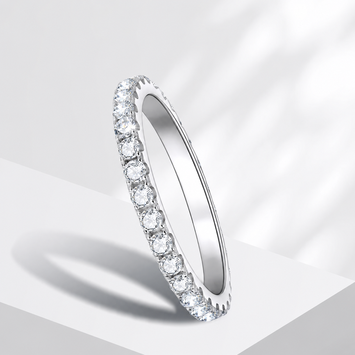 Anel Meia Aliança Moissanite 3mm Prata 925 | Certificado GRA