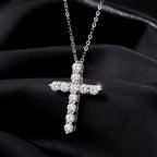 Colar Cruz com Moissanite em Prata 925