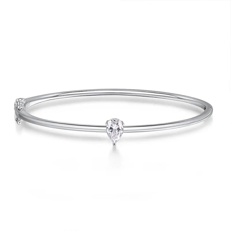 Pulseira Bangle Moissanite Corte Pêra 1 e 2 Quilates Prata 925 — Certificado GRA