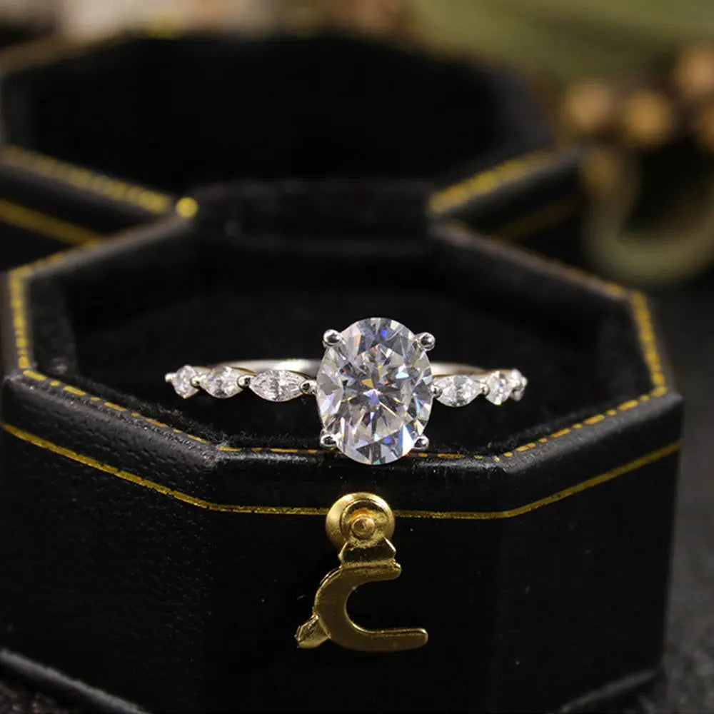 Anel Solitário Oval Moissanite 2 Quilates Prata 925 | Certificado GRA
