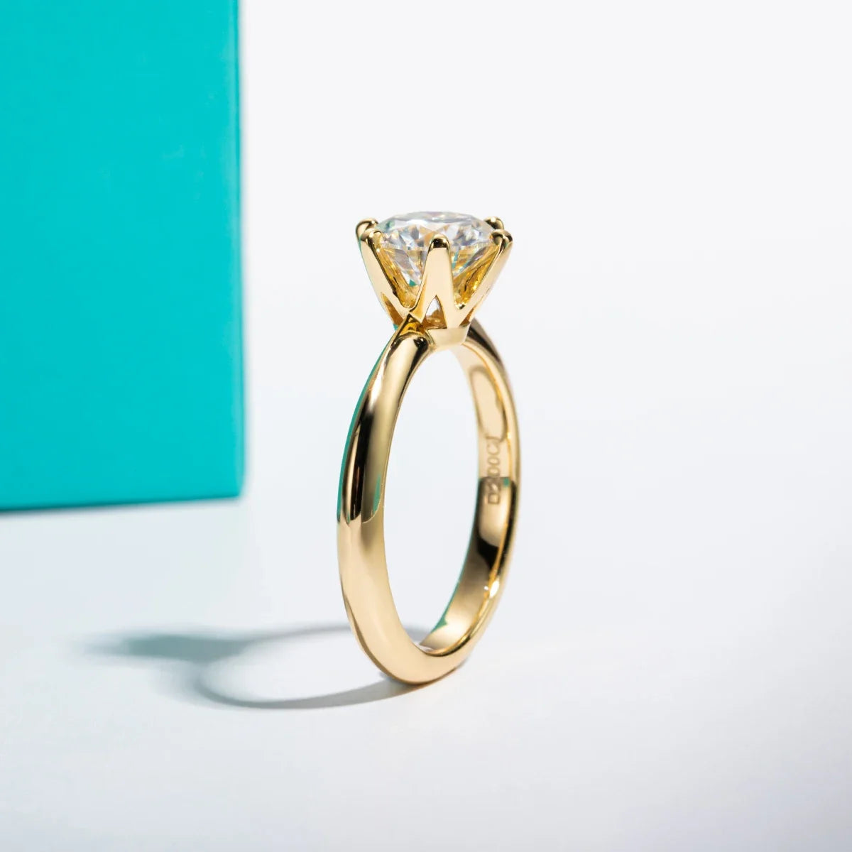 Anel Solitário Moissanite 3 Quilates Banhado a Ouro 18K em Prata 925