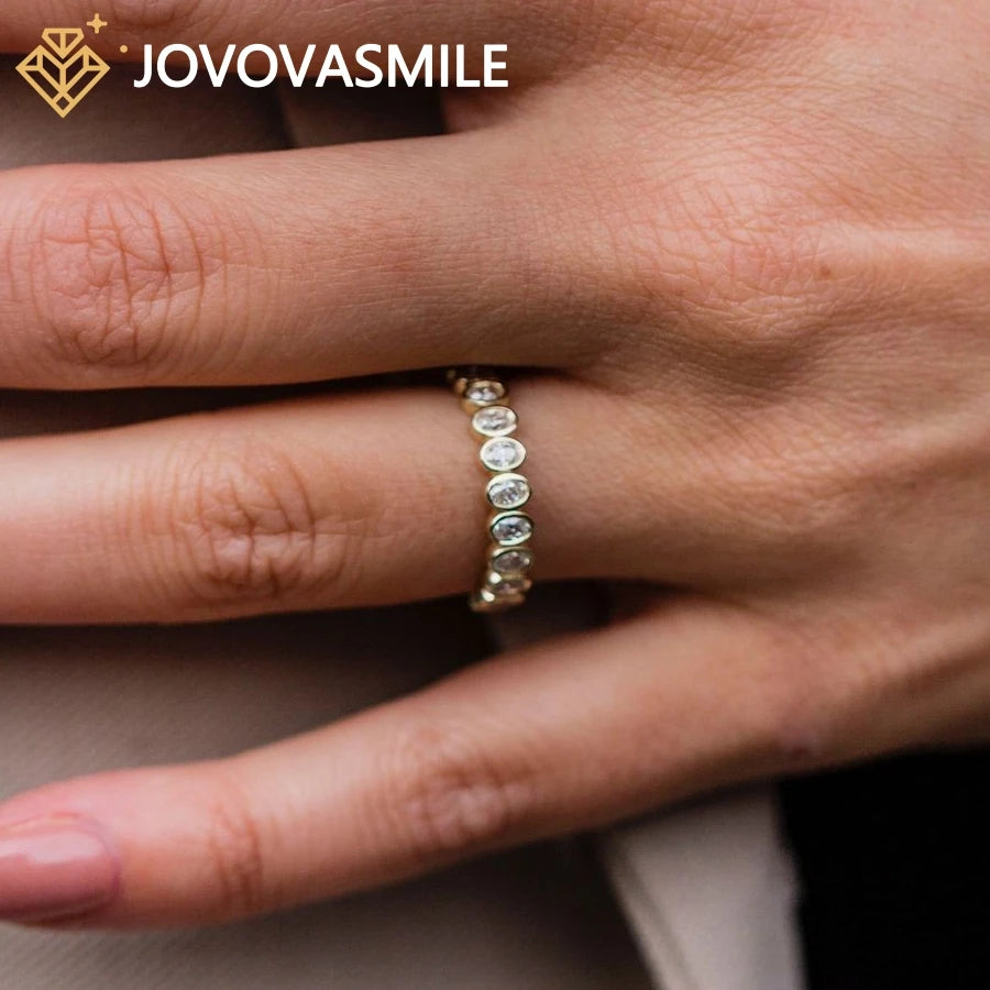 Meia aliança de moissanite oval em prata 925 - vista lateral